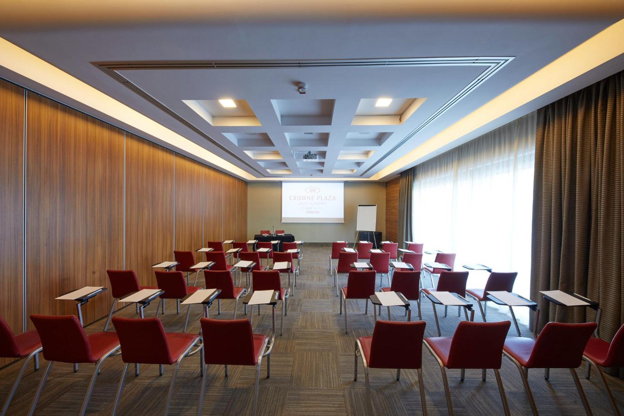 Crowne Plaza Verona Fiera, an IHG Hotel Esterno foto